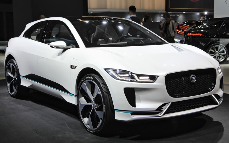 Auto elettrica Jaguar I-Pace